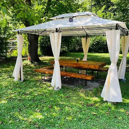 станеви Σπίτι διακοπών