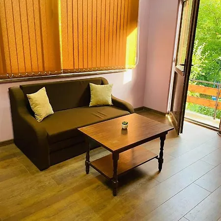 станеви Hébergement de vacances Ribarica